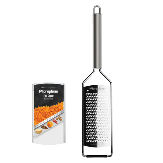 Microplane Professional Series Kitchen Grater new Fine for Hard Cheese, Citrus Fruits, Garlic, Chili, Cinnamon and Nutmeg with Stainless Steel Blades - Made in USA